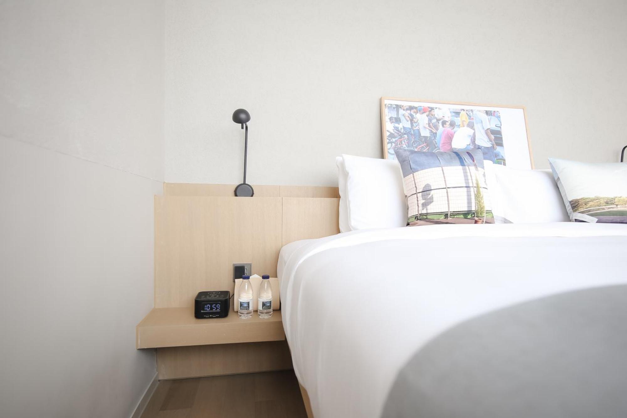 Read And Rest Hotel Beijing Exterior photo
